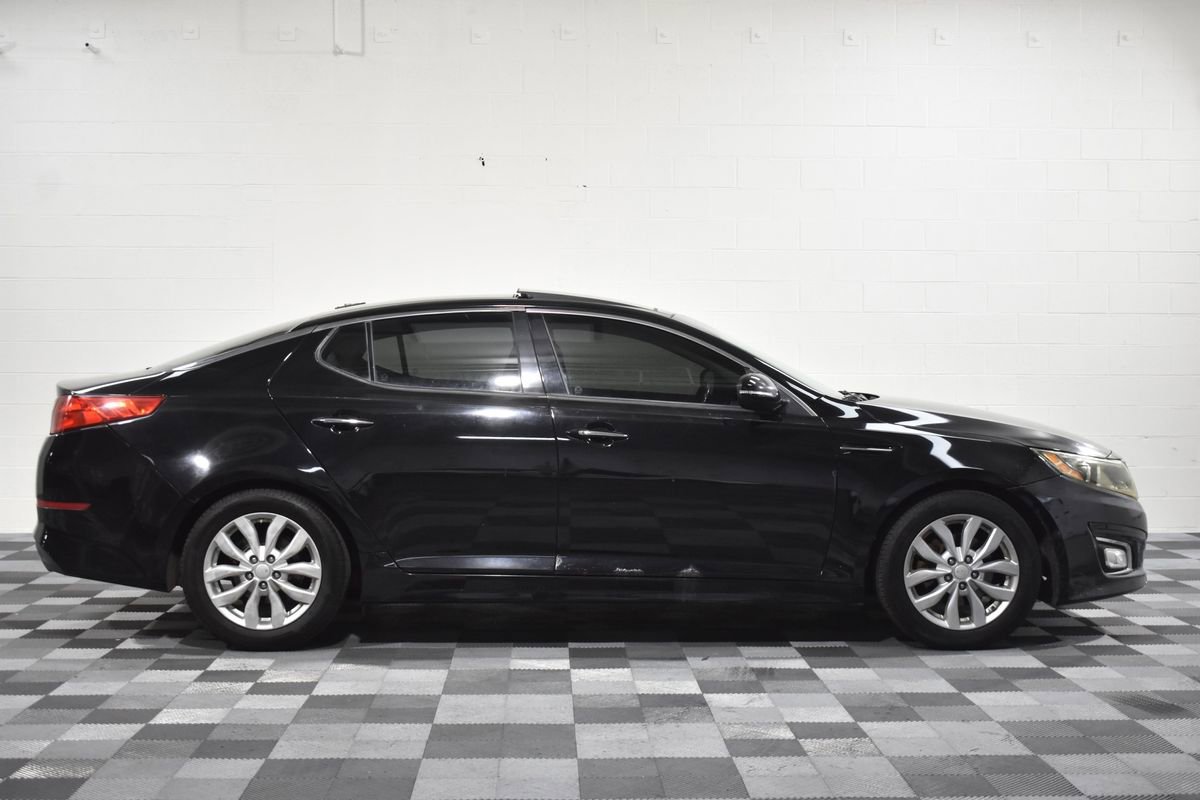 Used 2015 Kia Optima EX w/ EX Premium Package image 7