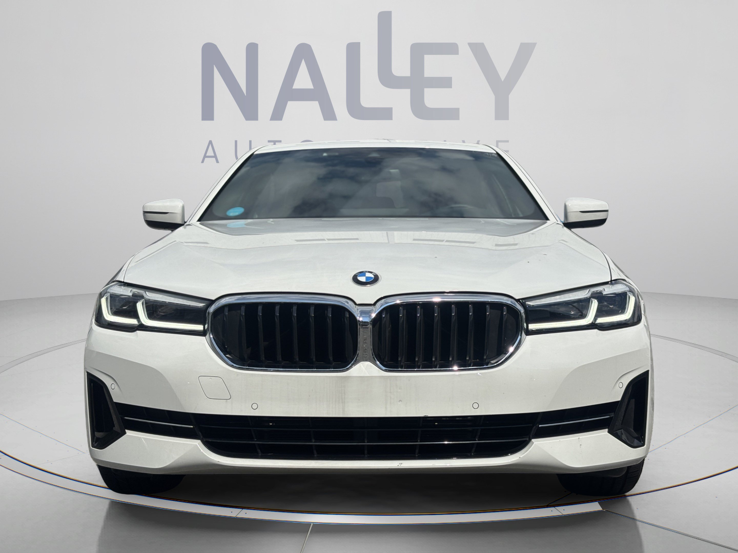 Used 2023 BMW 530i w/ Premium Package RWD image 6