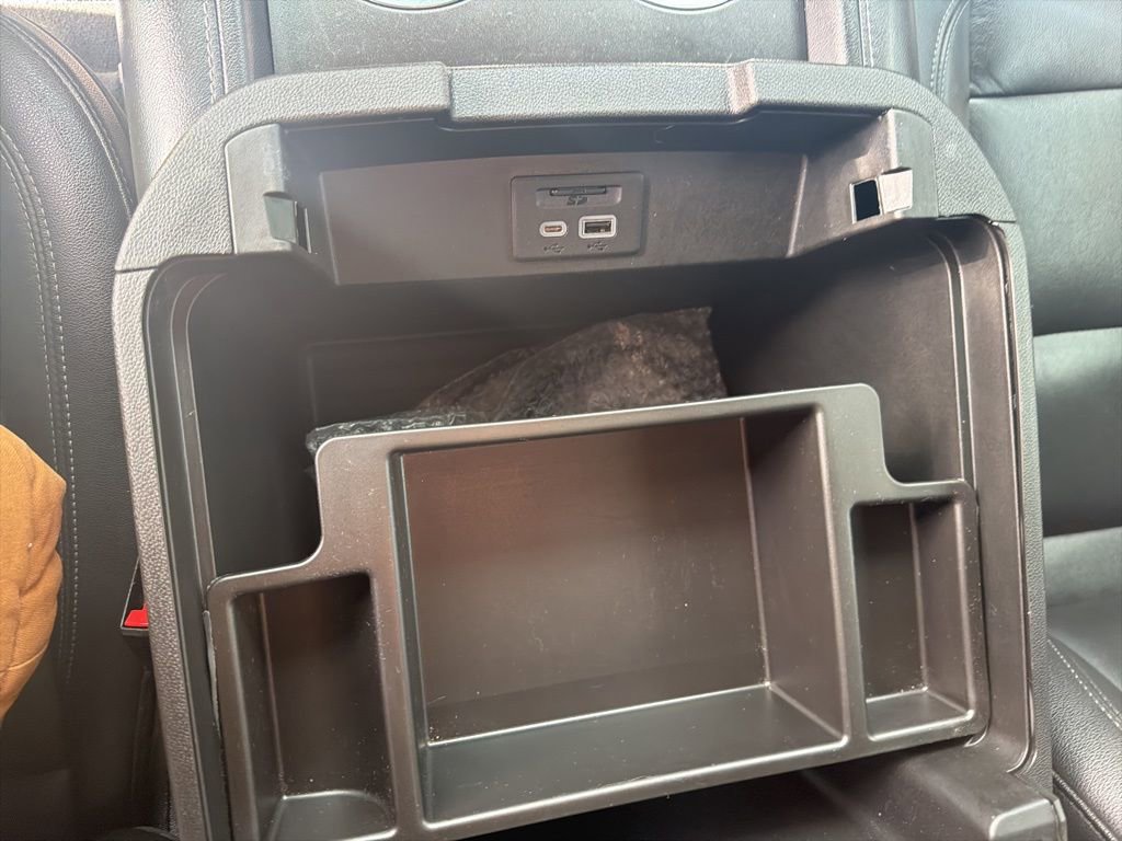 Used 2021 Chevrolet Suburban LT w/ Rear Media and Nav Package image 21