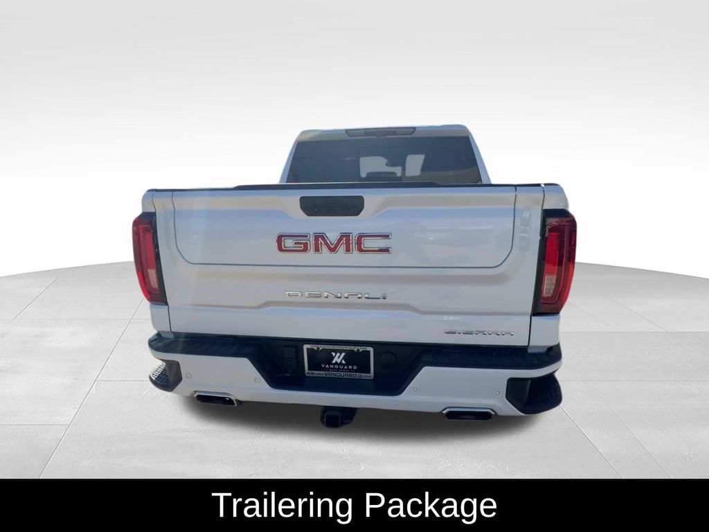 Used 2023 GMC Sierra 1500 Denali w/ Technology Package AWD/4WD image 8