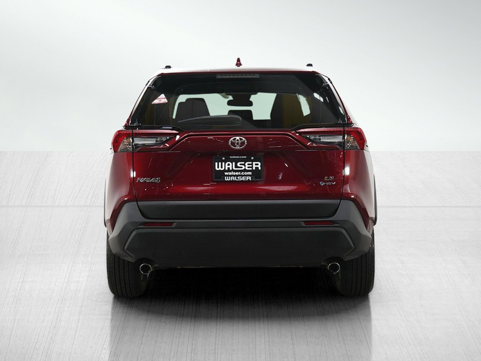 Used 2025 Toyota RAV4 LE AWD/4WD image 4