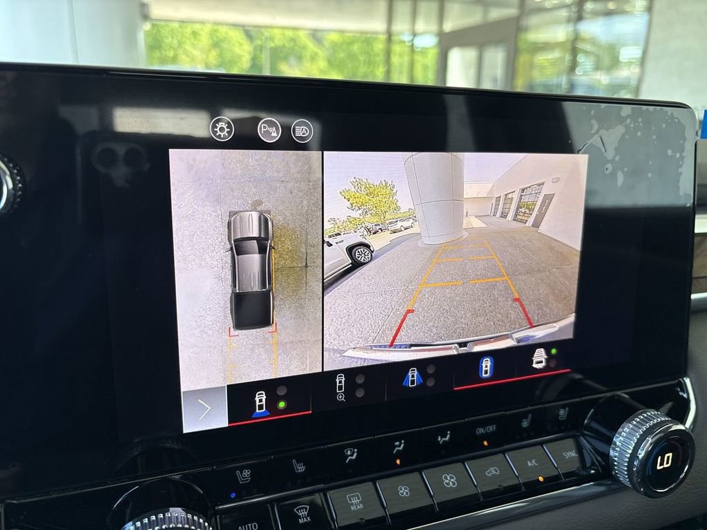 Certified 2024 GMC Canyon Denali AWD/4WD image 15