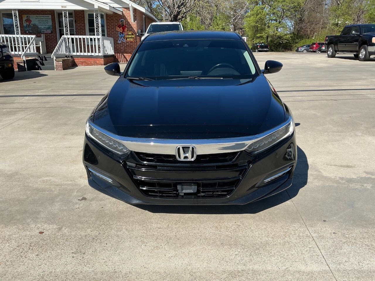 Used 2019 Honda Accord Touring image 9