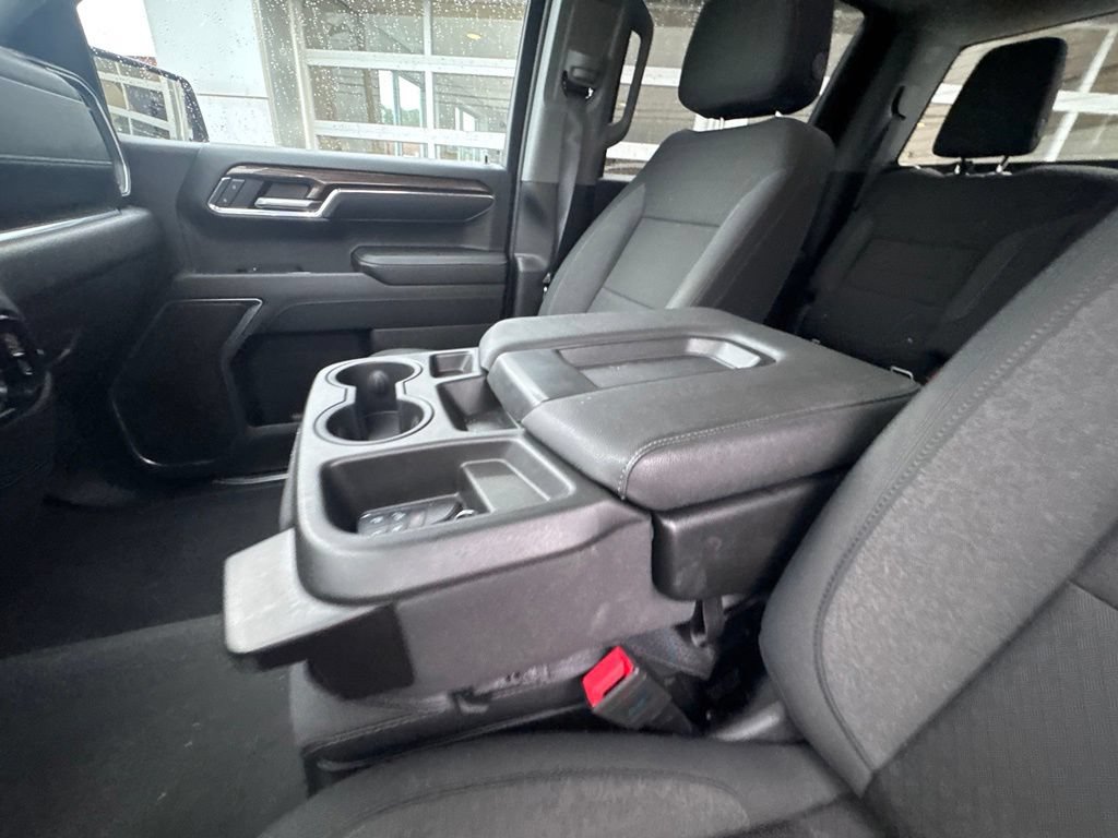 Used 2024 Chevrolet Silverado 1500 LT AWD/4WD image 20