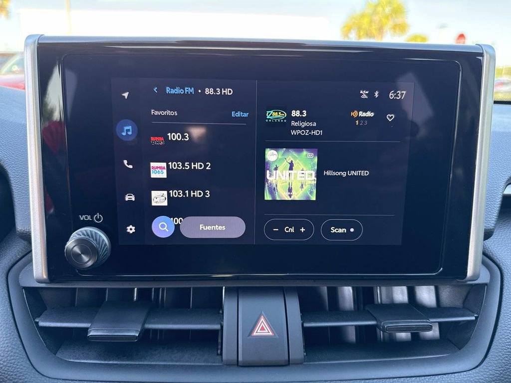 Used 2025 Toyota RAV4 XLE w/ Convenience Package FWD image 30