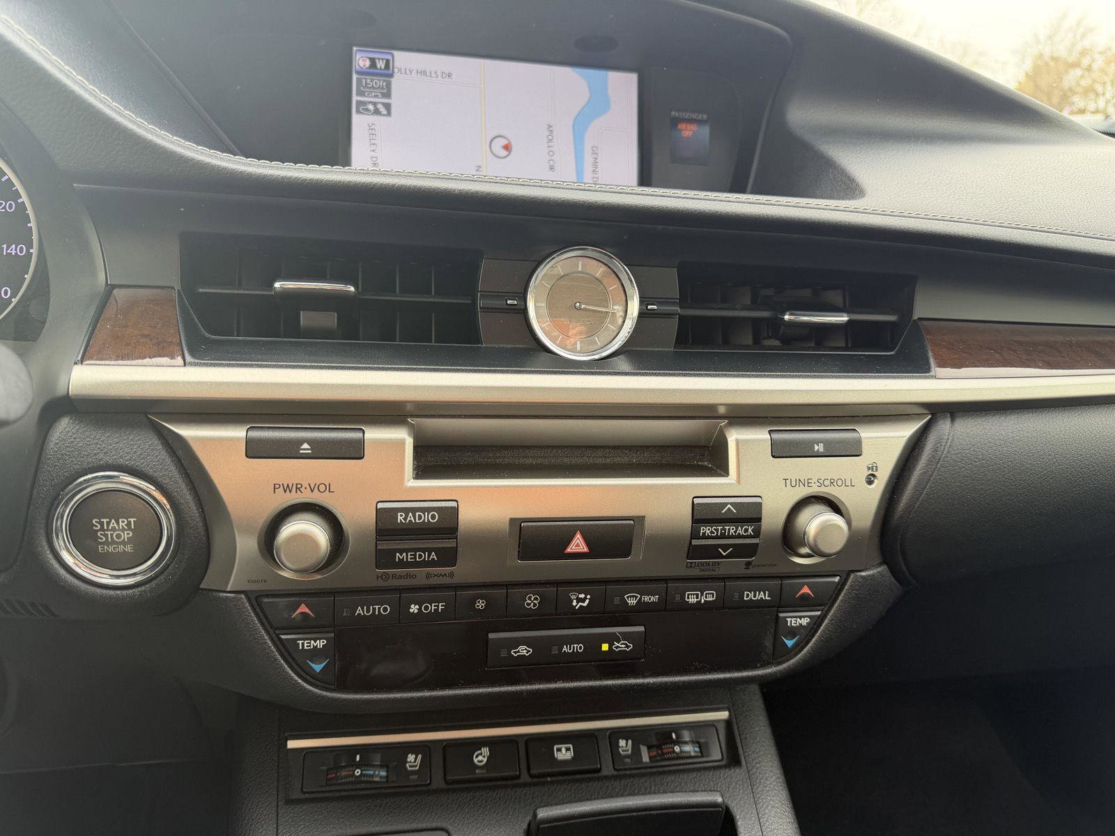 Used 2013 Lexus ES 350 image 16