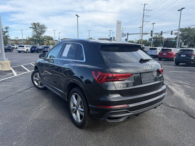 Used 2024 Audi Q3 2.0T Premium AWD/4WD image 3