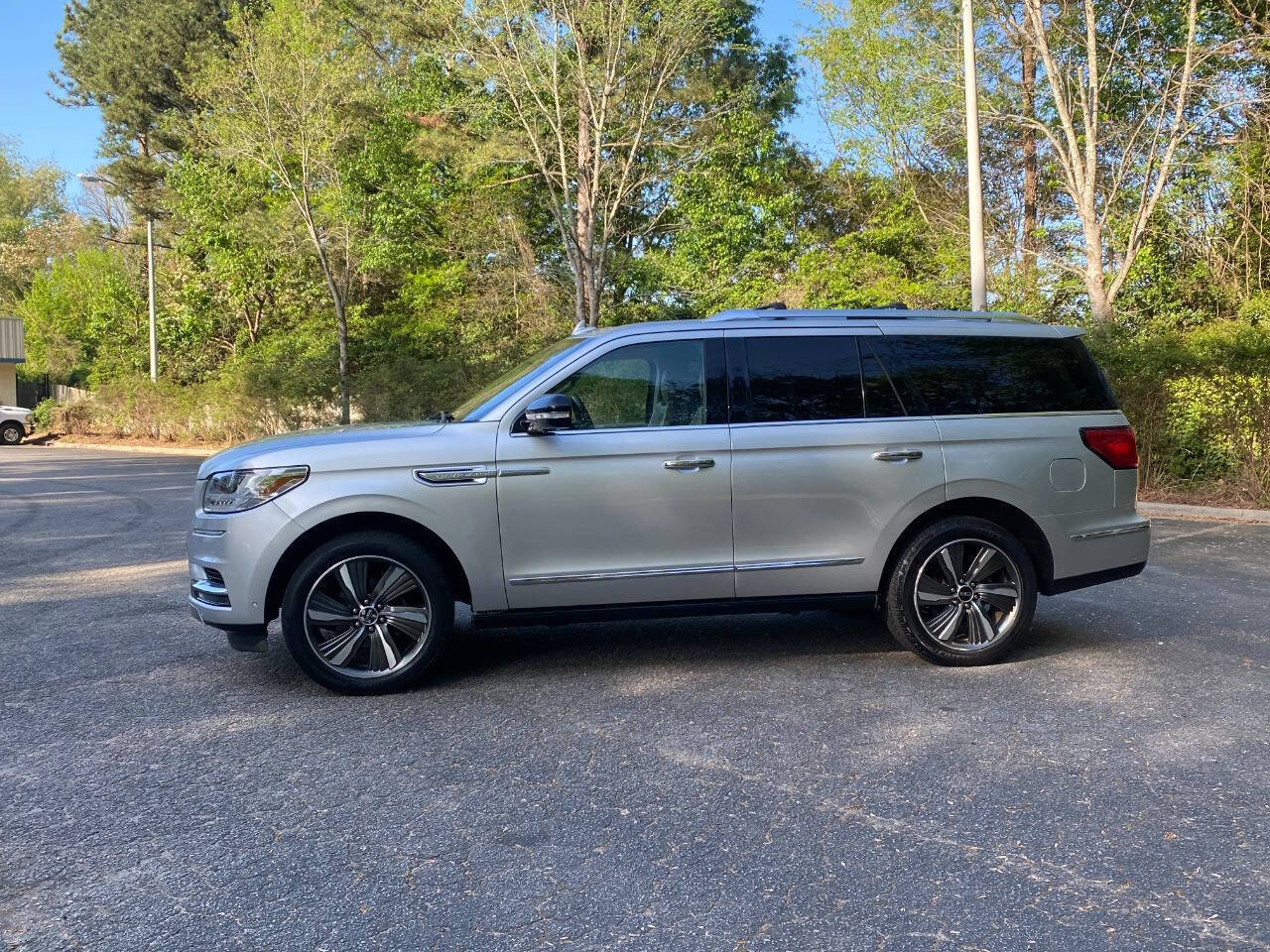 Used 2019 Lincoln Navigator Reserve AWD/4WD image 8
