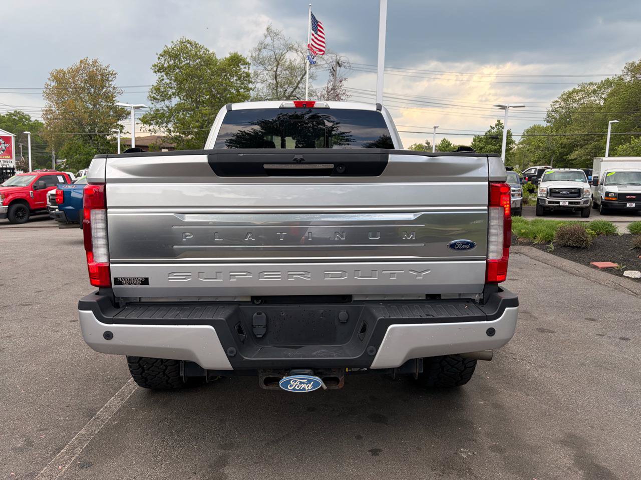 Used 2018 Ford F250 Platinum w/ Platinum Ultimate Package AWD/4WD image 9