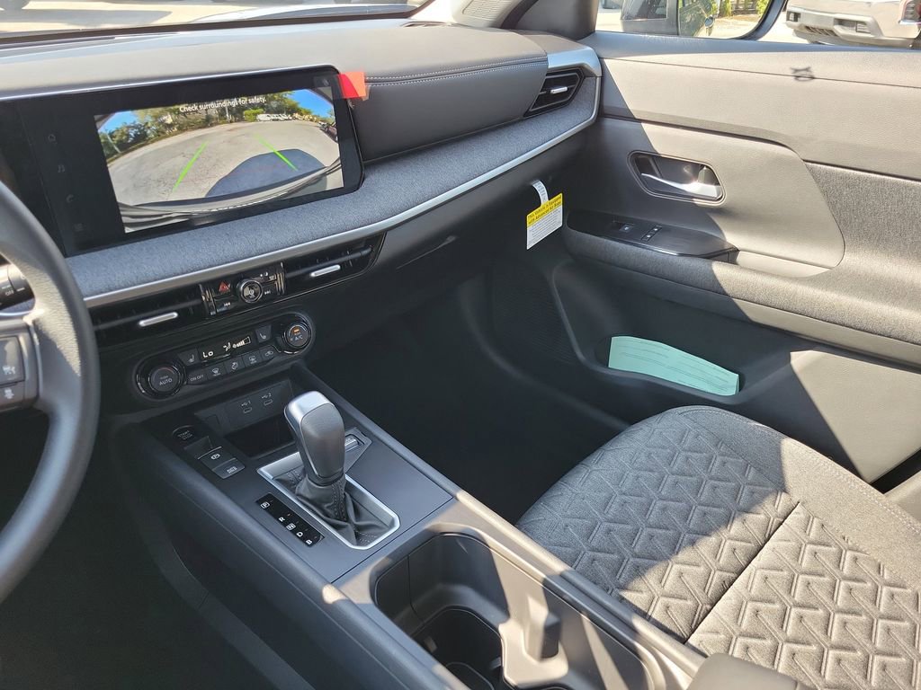 New 2026 Nissan Kicks SV image 31