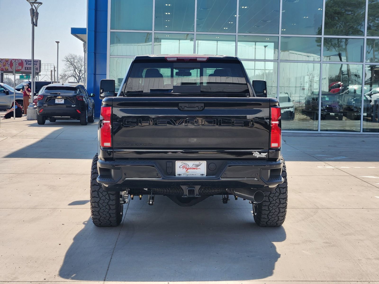 New 2026 Chevrolet Silverado 2500 LT w/ Trail Boss Package AWD/4WD image 8