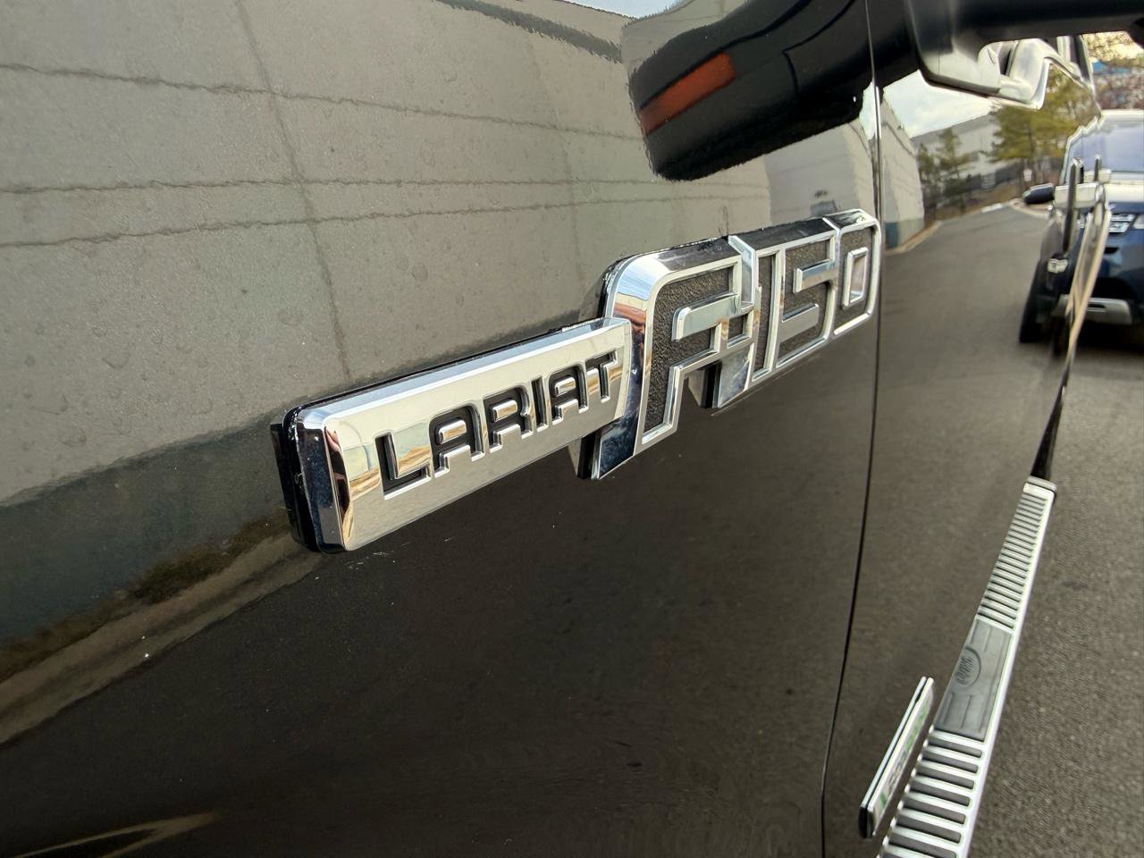 Used 2012 Ford F150 Lariat w/ Lariat Chrome Pkg image 58