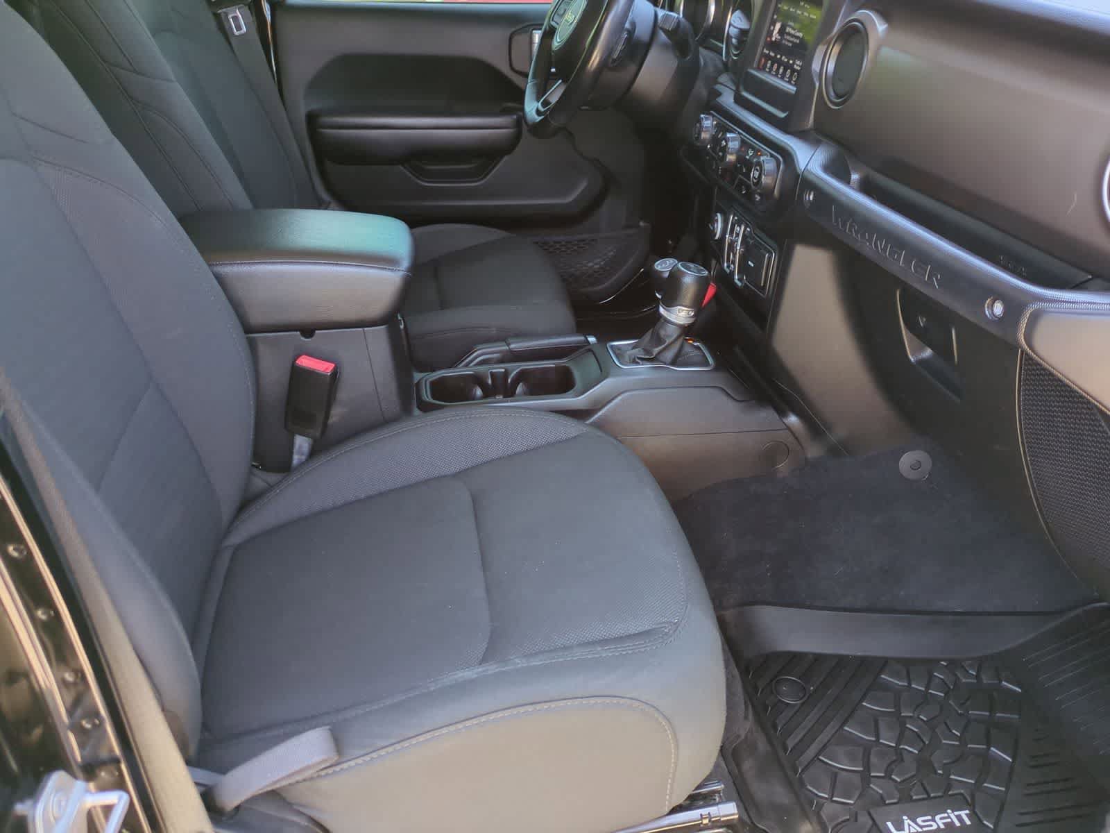 Used 2020 Jeep Wrangler Unlimited Sport AWD/4WD image 21