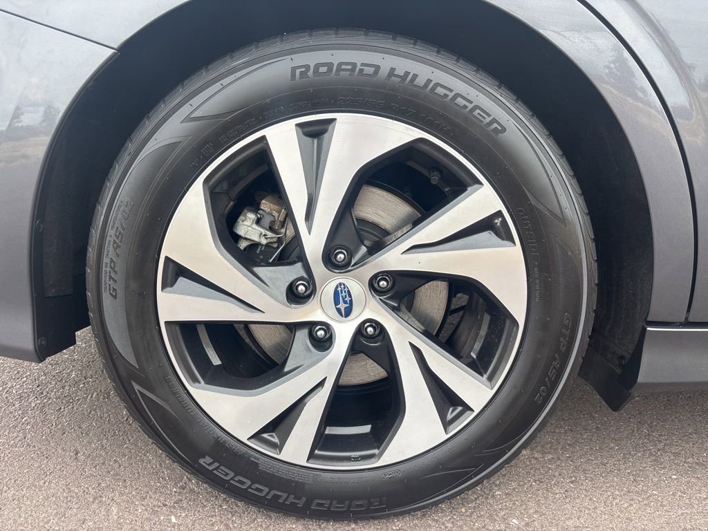 Used 2022 Subaru Legacy Premium AWD/4WD image 32