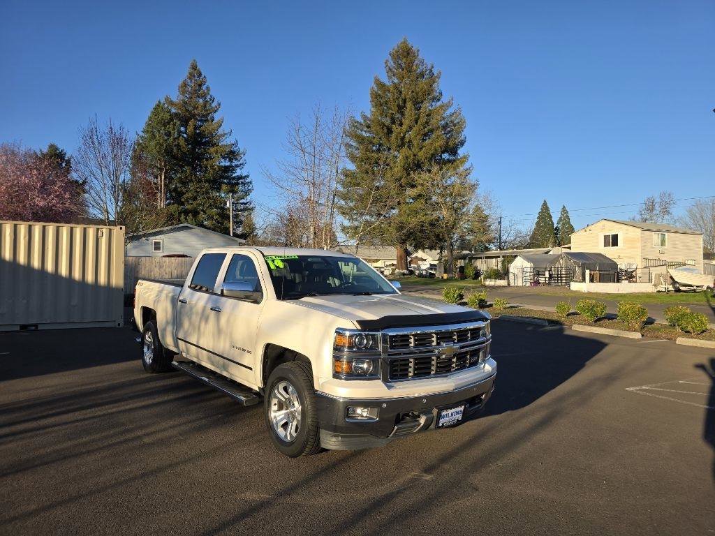 Used 2014 Chevrolet Silverado 1500 LTZ Z71 w/ LTZ Plus Package image 4