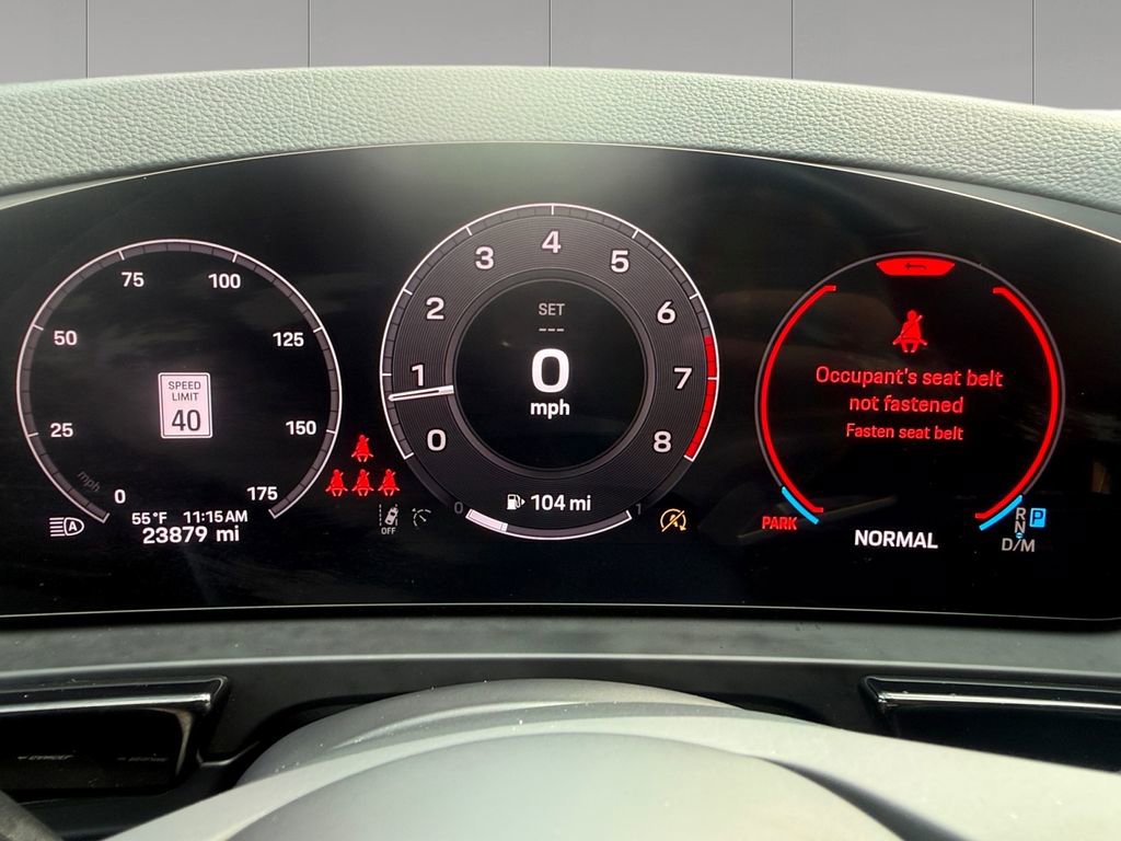 Used 2025 Porsche Cayenne image 14