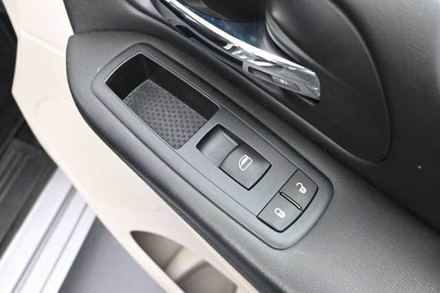 Used 2014 Dodge Grand Caravan SE w/ Quick Order Package 29E SE FWD image 41
