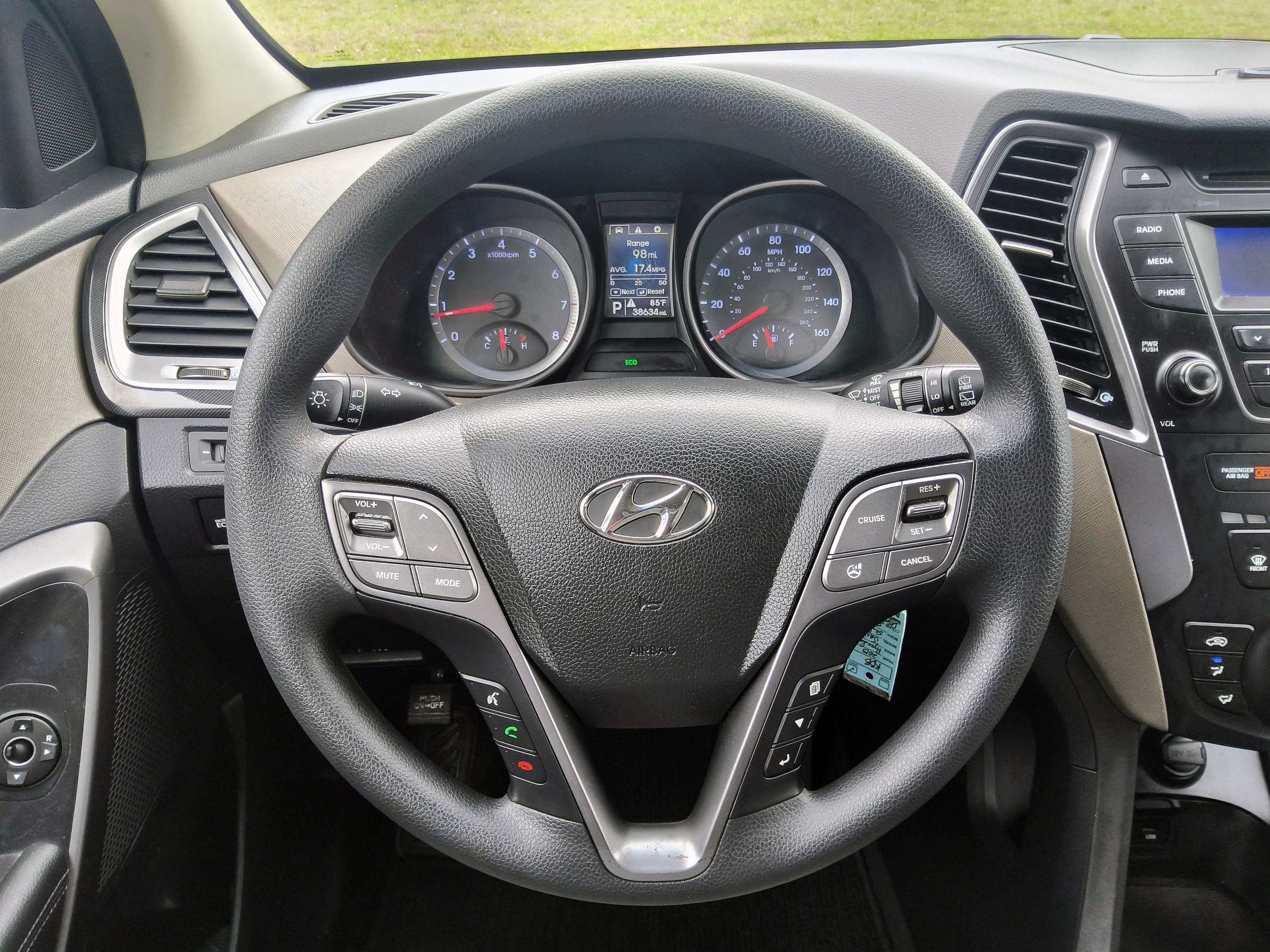 Used 2013 Hyundai Santa Fe Sport FWD image 6