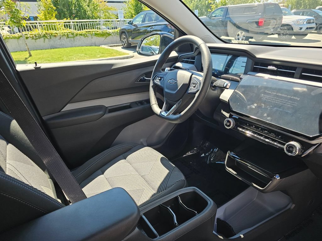New 2027 Chevrolet Bolt LT w/ Comfort Package FWD image 10