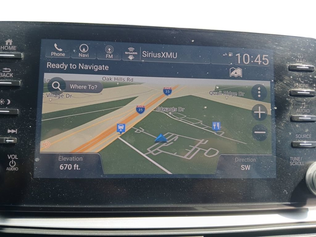 Used 2018 Honda Accord Touring image 19