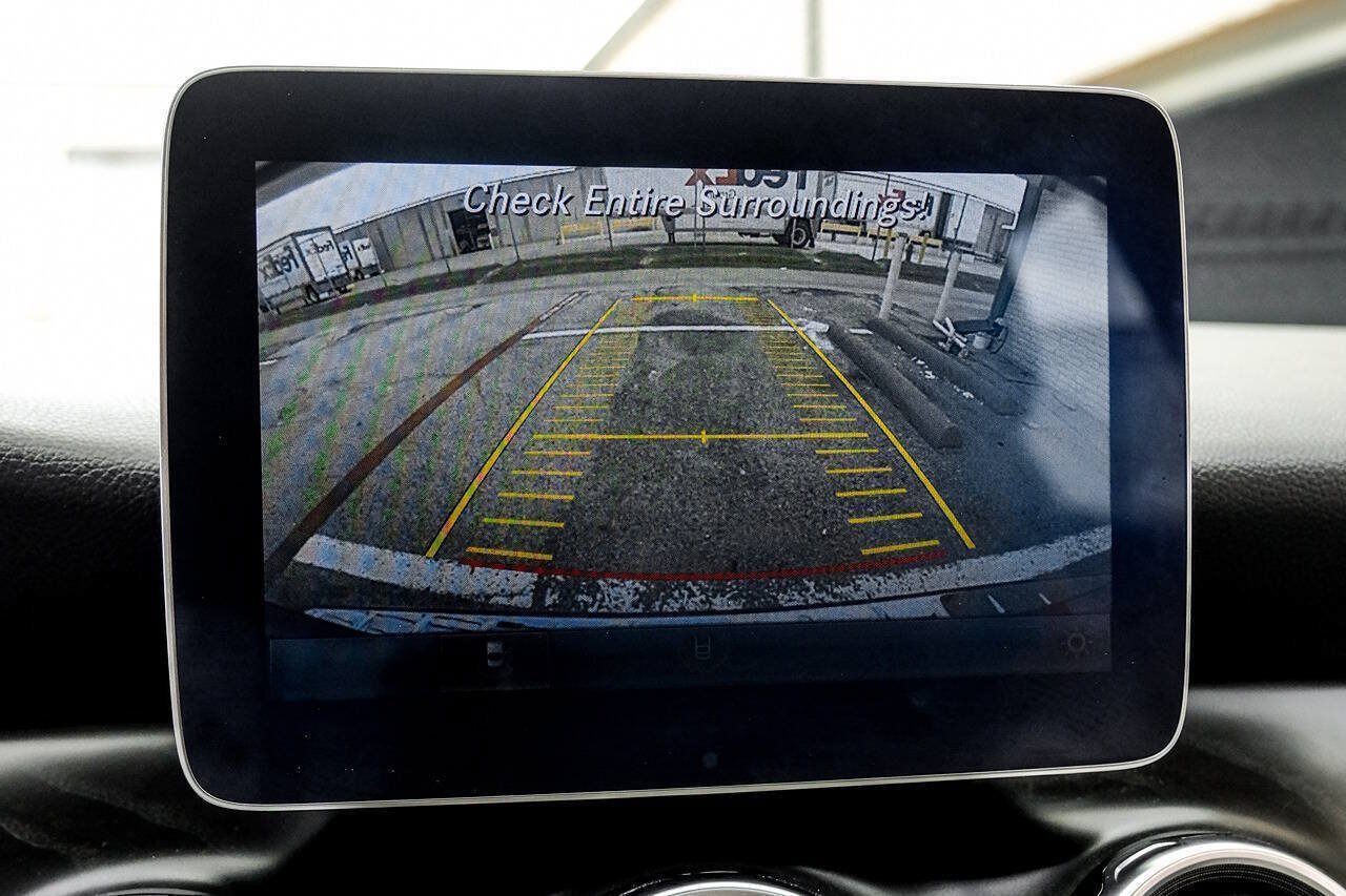 Used 2019 Mercedes-Benz GLA 250 image 23