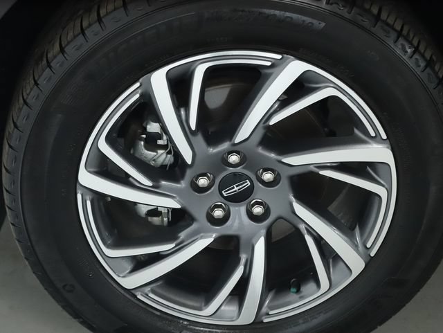 Used 2023 Lincoln Corsair AWD image 40