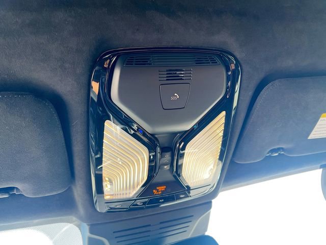 Used 2023 BMW X7 xDrive40i w/ M Sport Package image 20