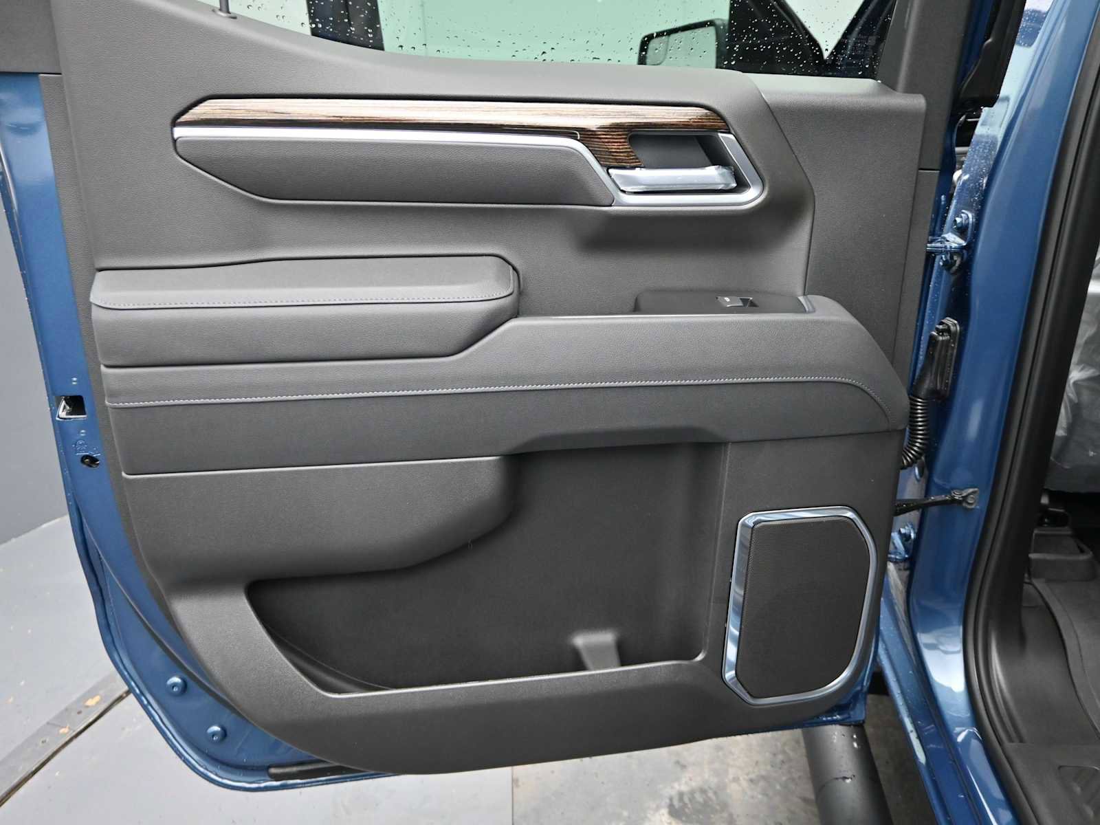 New 2026 GMC Sierra 1500 Elevation image 19