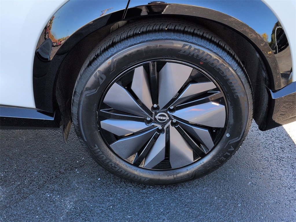 Used 2024 Nissan Ariya FWD image 22