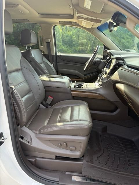 Used 2020 GMC Yukon XL Denali w/ Open Road Package RWD image 15