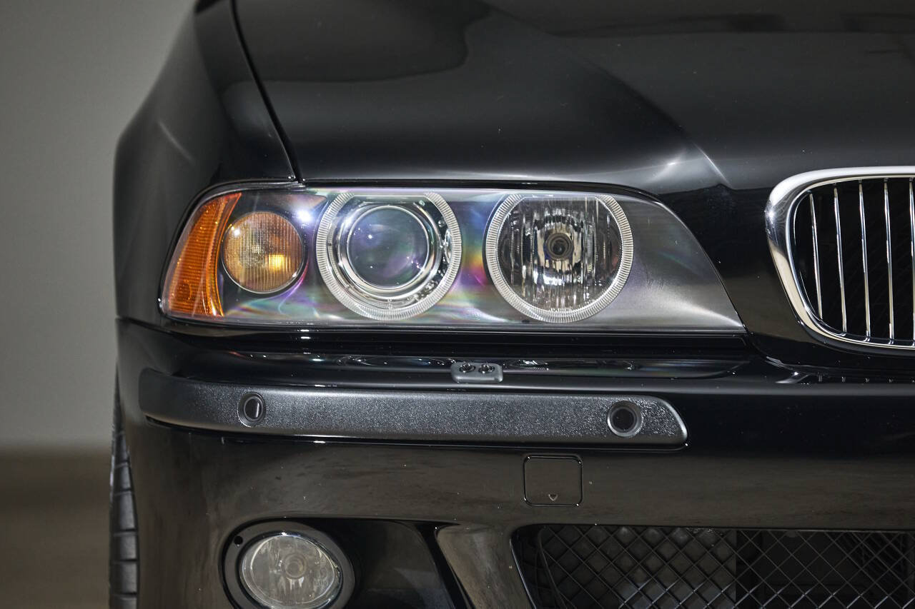 Used 2003 BMW M5 RWD image 12