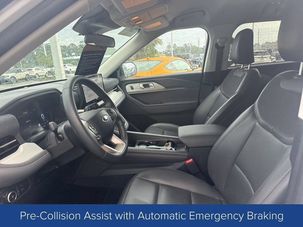 Used 2026 Ford Explorer Active w/ Active Comfort Package RWD image 10