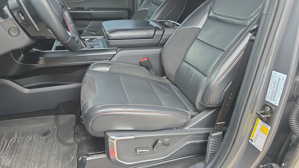 Used 2024 Ford F150 Raptor AWD/4WD image 13