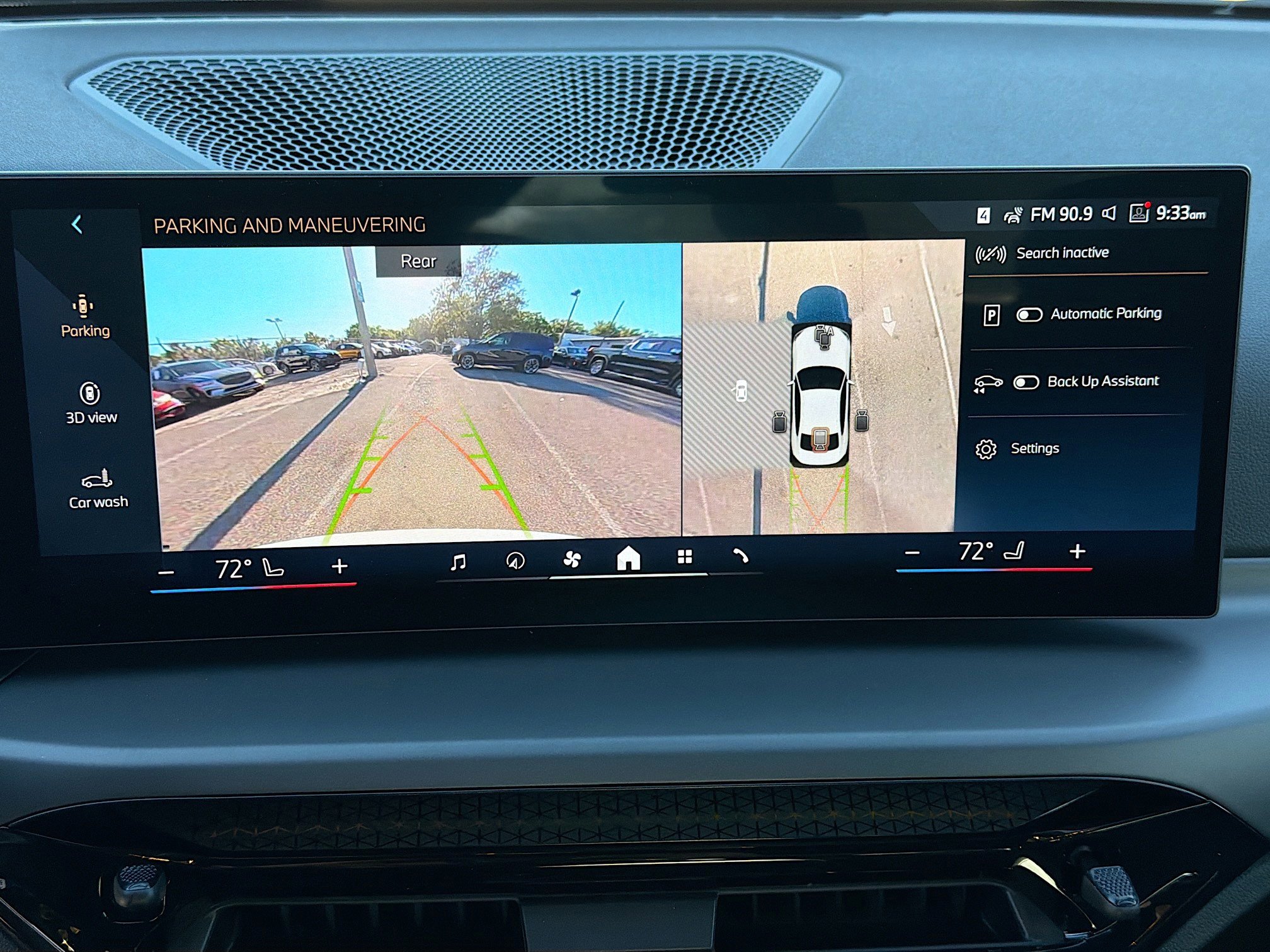 New 2026 BMW 230i Coupe w/ Parking Assistance Package image 32