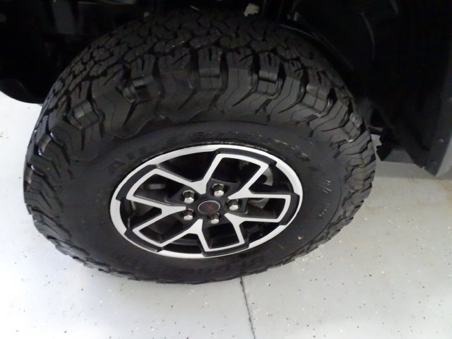 Certified 2025 Jeep Wrangler Unlimited Rubicon w/ Convenience Group AWD/4WD image 26