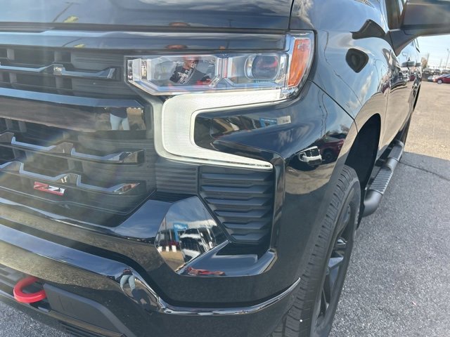 Used 2024 Chevrolet Silverado 1500 LT Trail Boss image 9