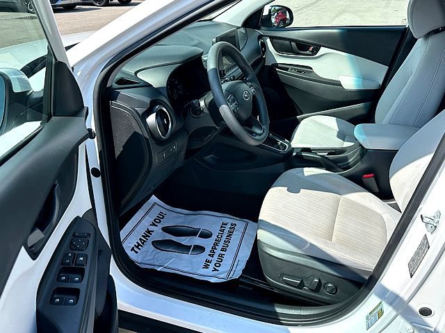 Used 2023 Hyundai Kona SEL AWD/4WD image 17