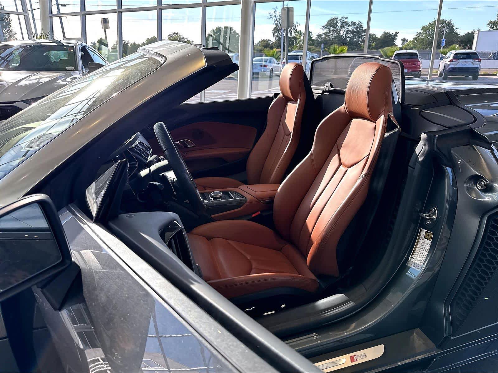 Used 2023 Audi R8 V10 performance RWD image 25