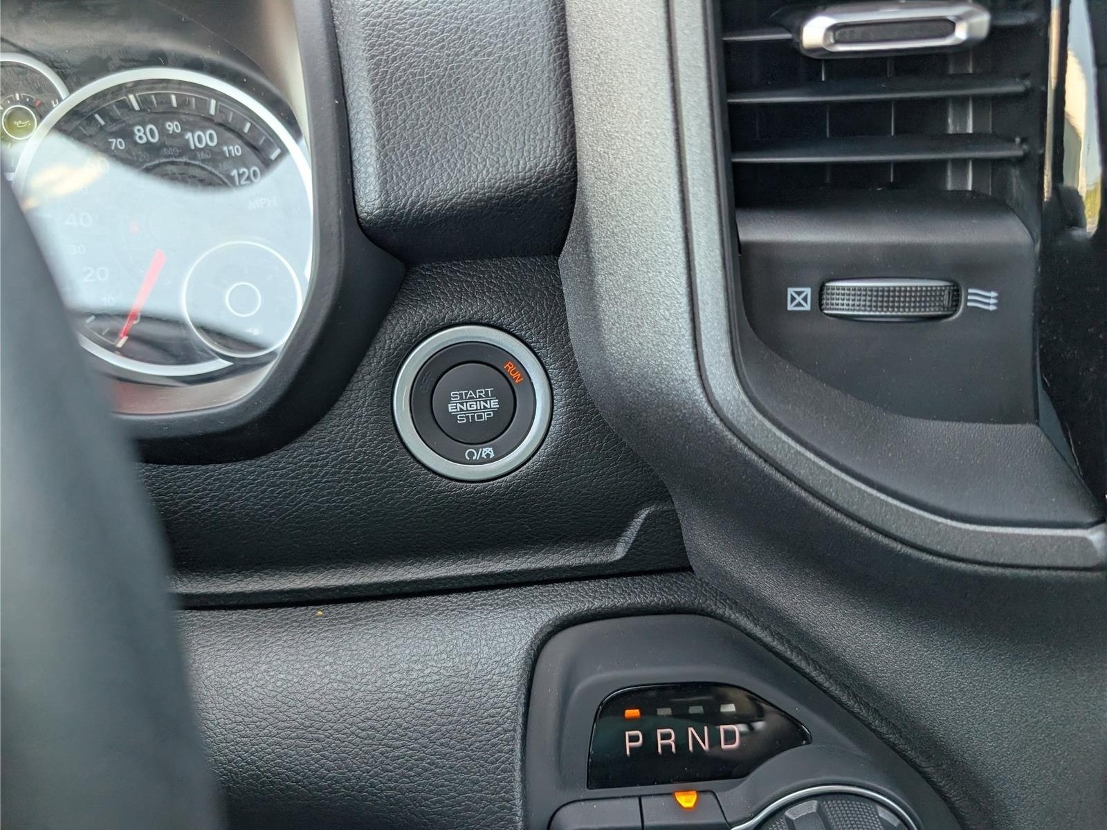 New 2026 RAM 1500 Express AWD/4WD image 21