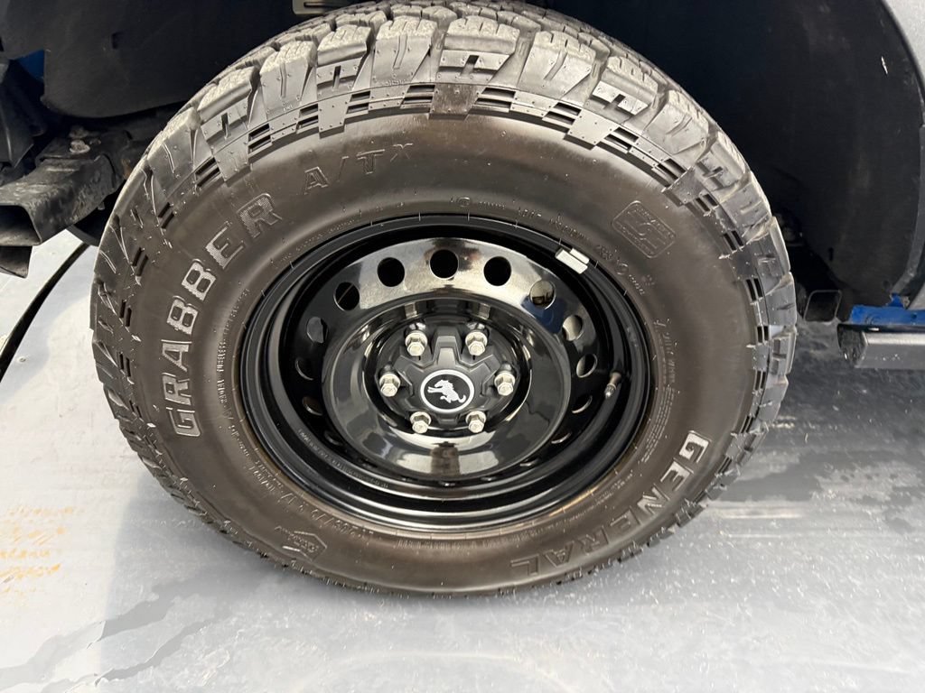 Used 2023 Ford Bronco Black Diamond AWD/4WD image 40