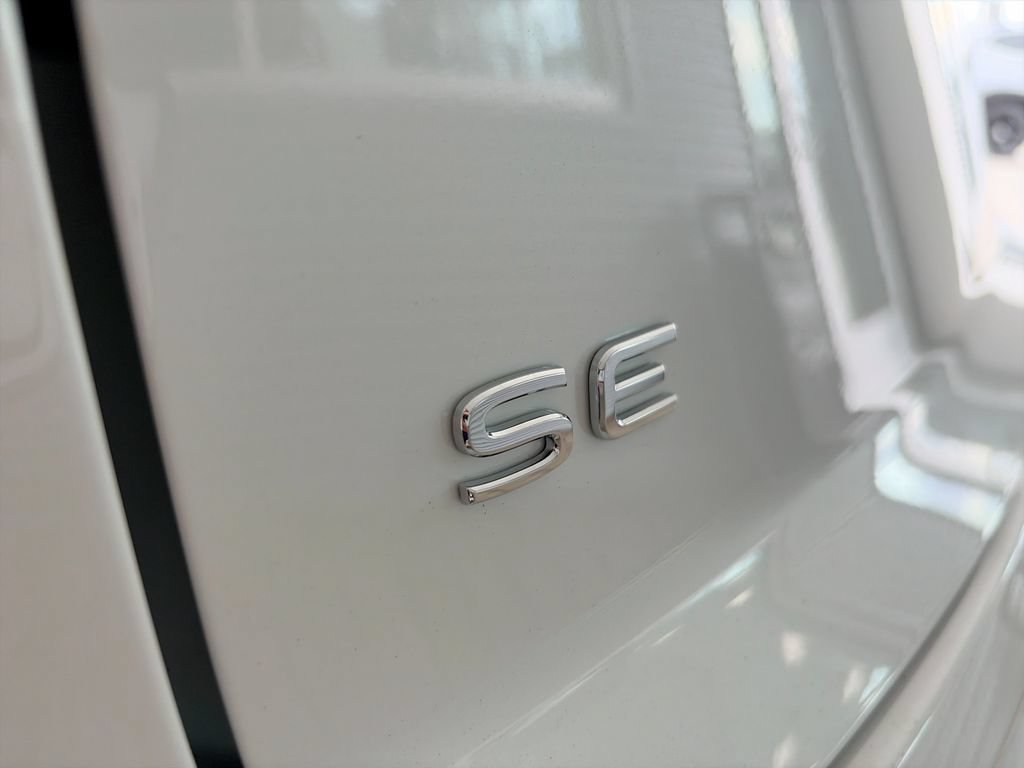 New 2026 Volkswagen Atlas Cross Sport SE AWD/4WD image 40