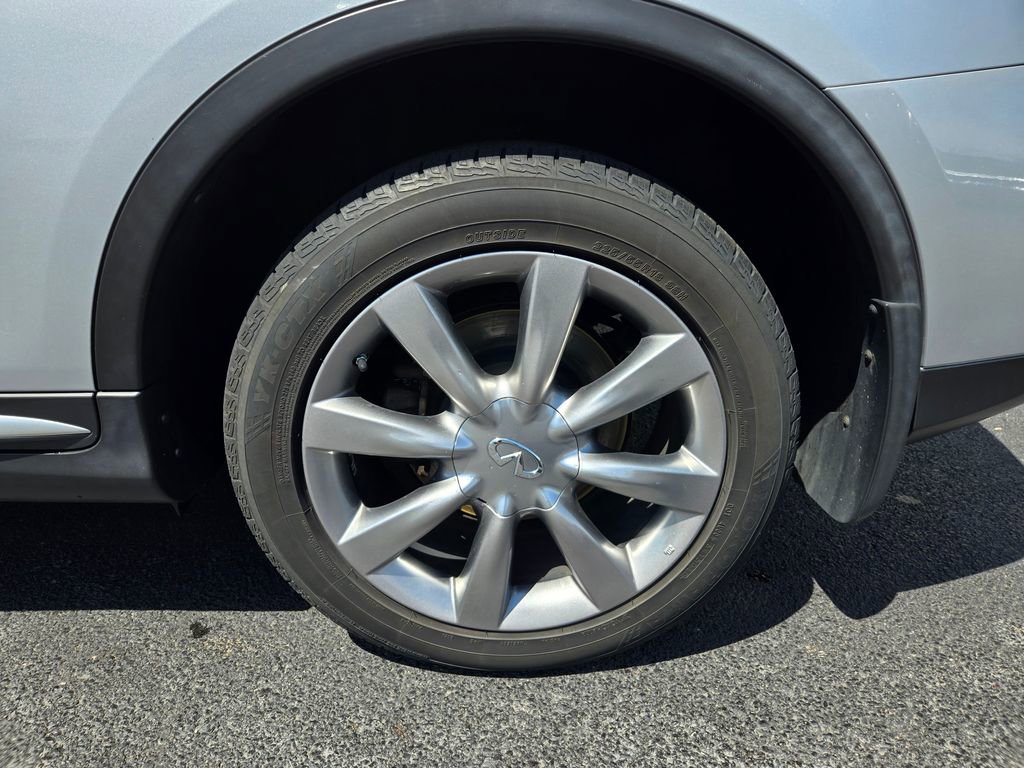 Used 2017 INFINITI QX50 AWD w/ Premium Package image 9