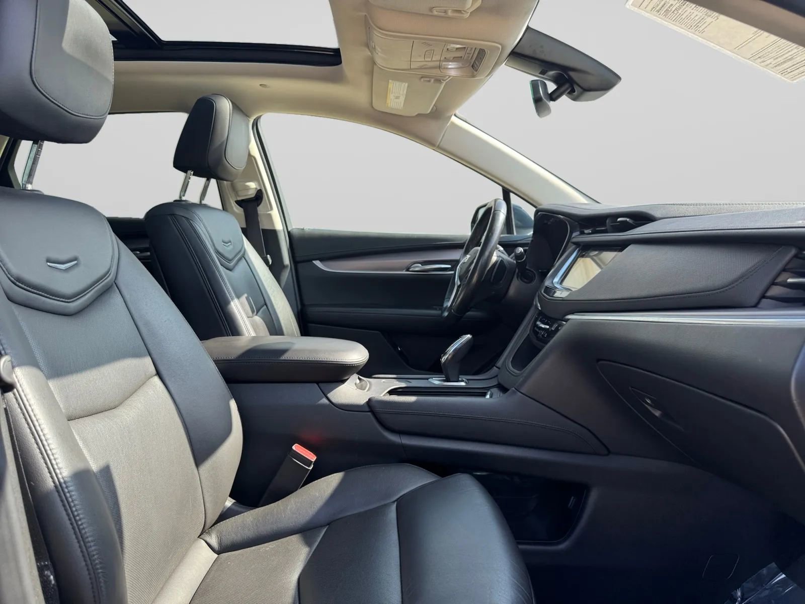 Used 2019 Cadillac XT5 Luxury image 36