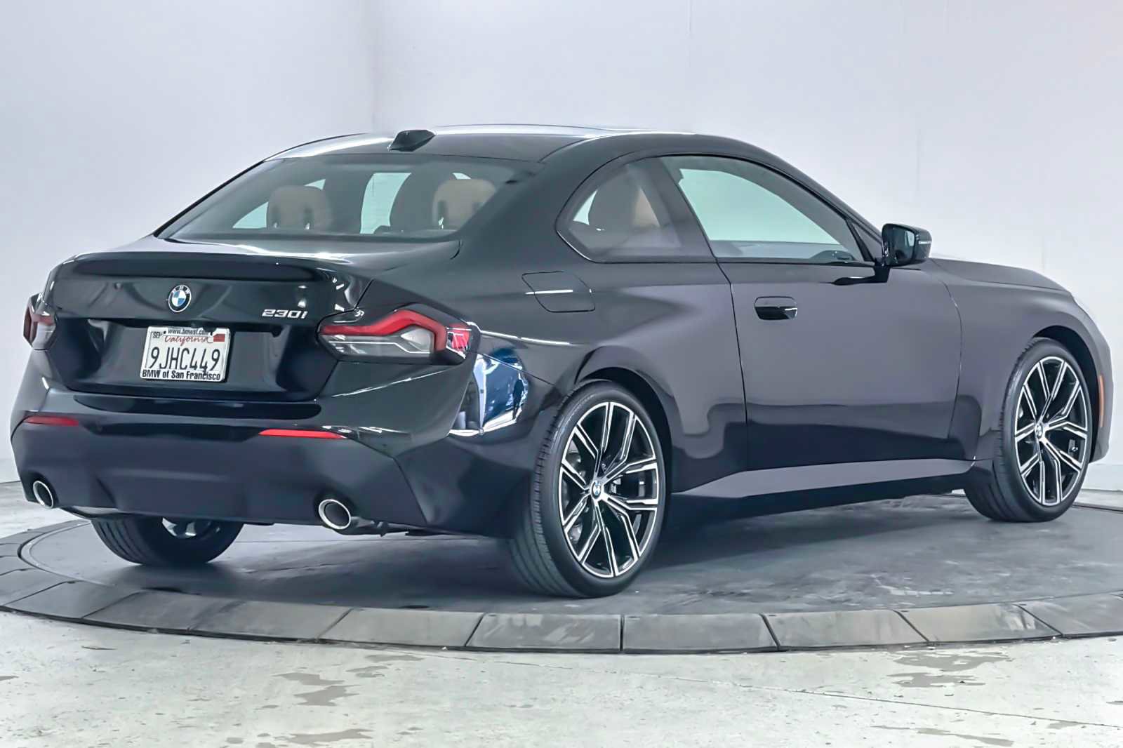 Used 2023 BMW 230i Coupe w/ Premium Package image 2