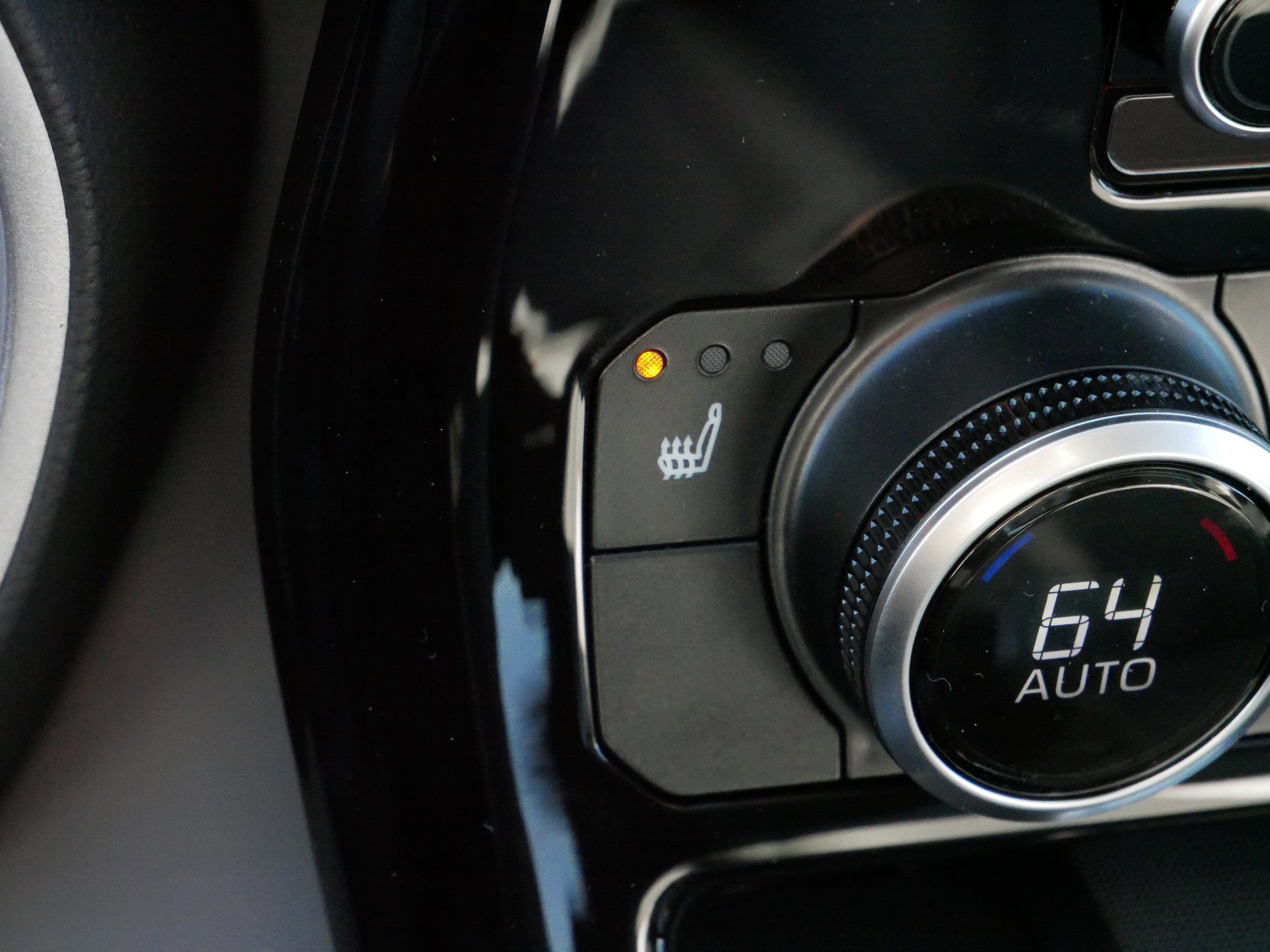 Certified 2026 Toyota Highlander XLE image 29