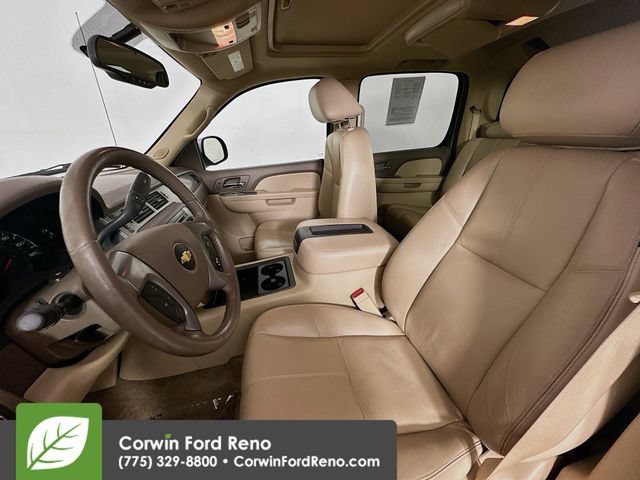 Used 2012 Chevrolet Avalanche LT AWD/4WD image 22