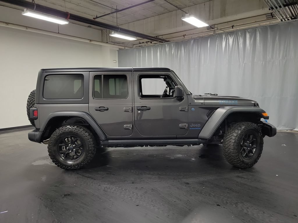Used 2024 Jeep Wrangler Unlimited AWD/4WD image 9
