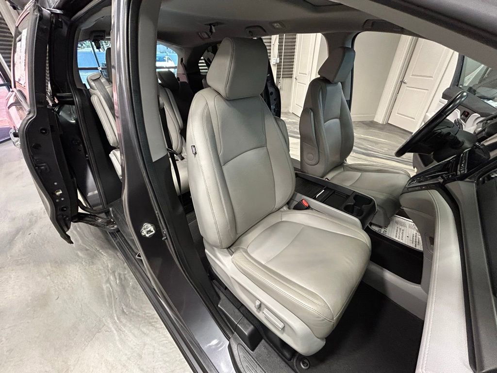 Used 2019 Honda Odyssey EX-L image 5