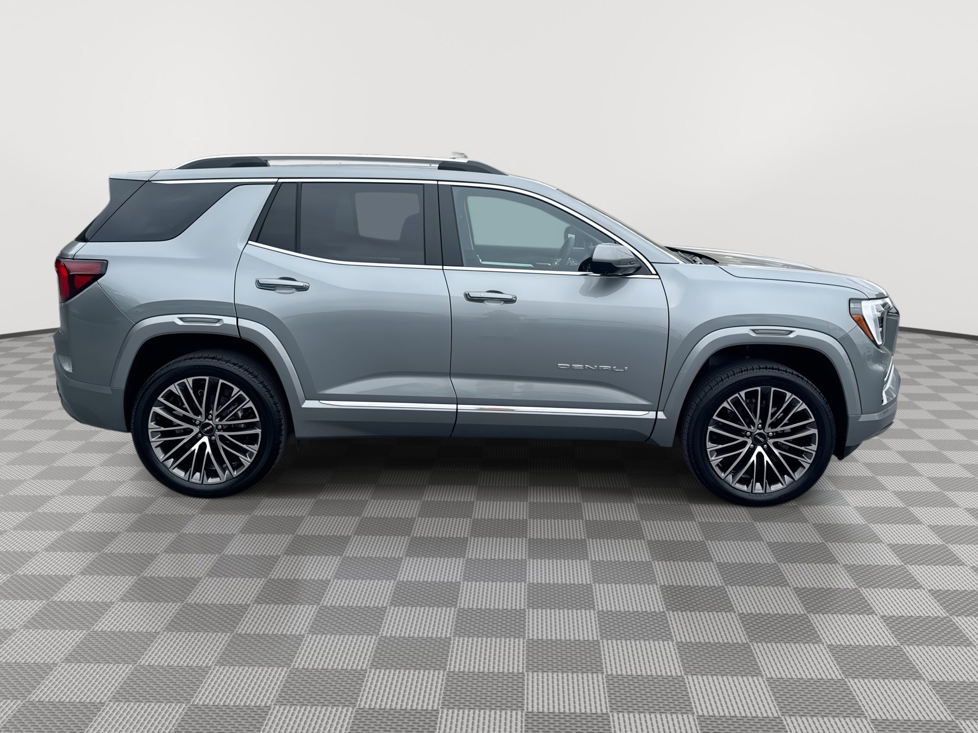 New 2026 GMC Terrain Denali AWD/4WD image 9