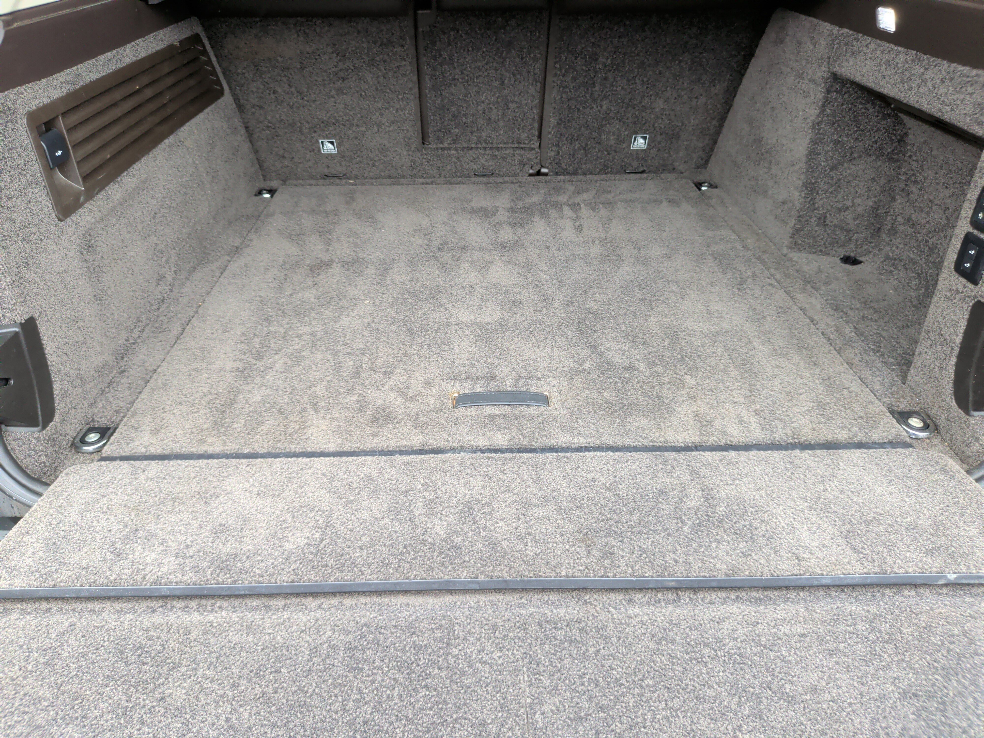 Used 2020 Land Rover Range Rover HSE image 41